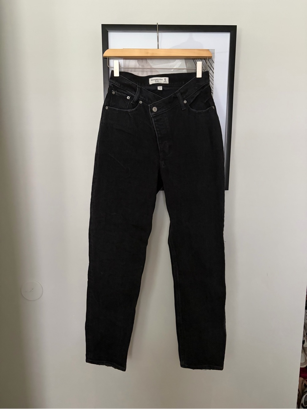 Abercrombie and Fitch Dad jeans